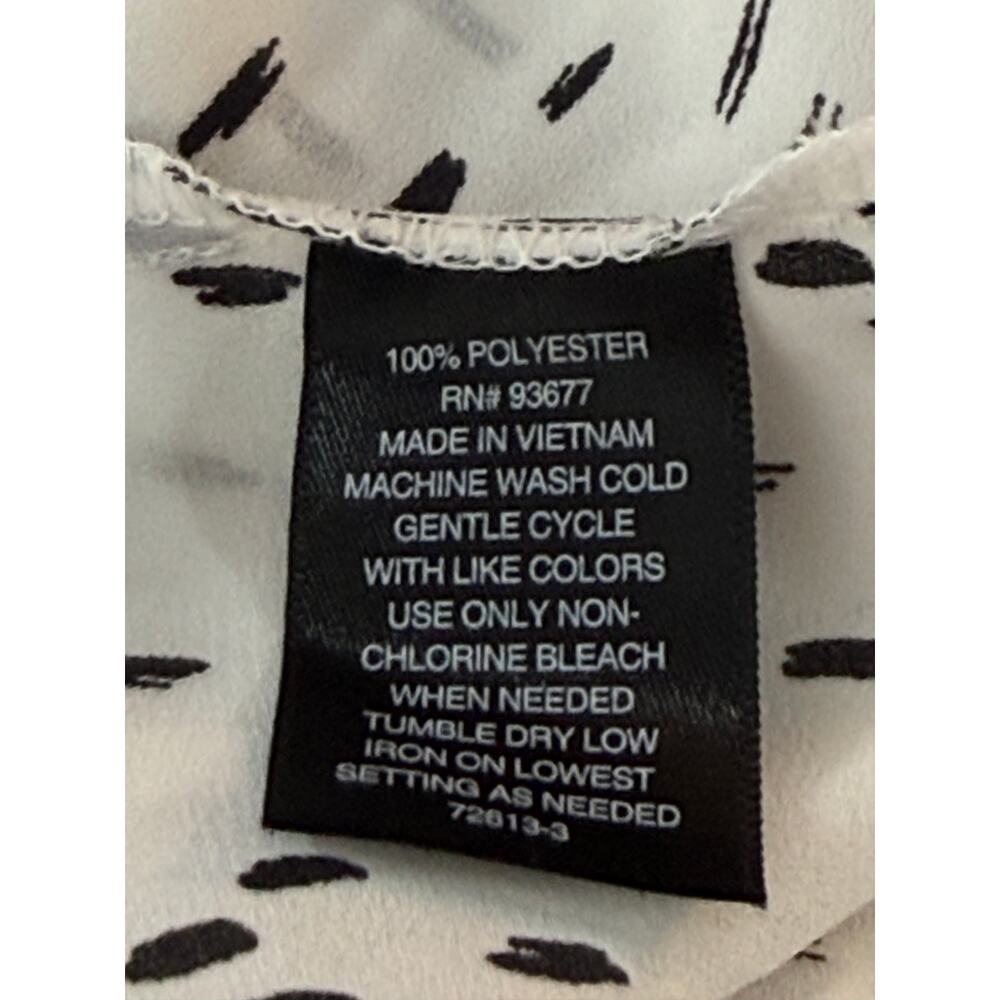 Worthington Woman White & Black Long Sleeve V-neck Collar Blouse Top Size 4X - Picture 9 of 10